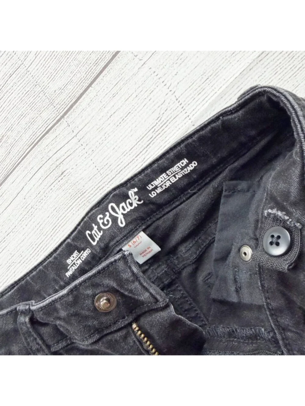 Cat & Jack Girls Black Denim Ultimate Stretch Frayed Hem Shorts S 6-7